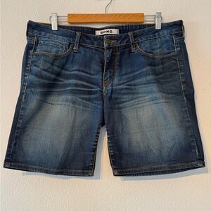 S.O.N.G. 13 juniors Macys 2010 y2k dark blue denim low mid rise shorts EUC